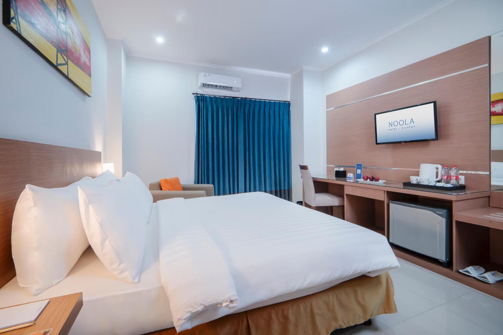 Noola Hotel Cilacap Eksteriør billede